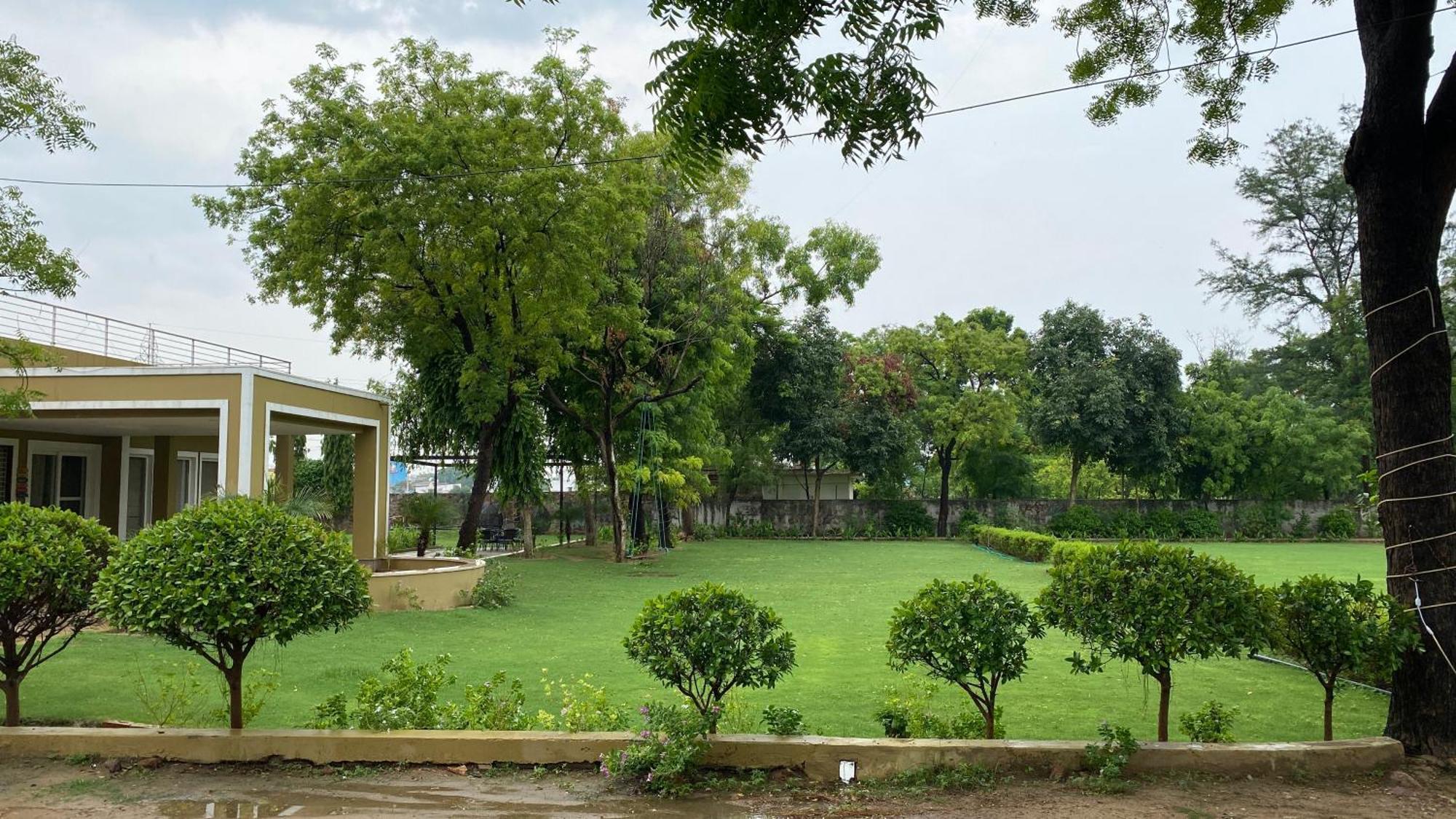 Raas Vilas - Boutique Farm House With Pool Taoru Exterior photo